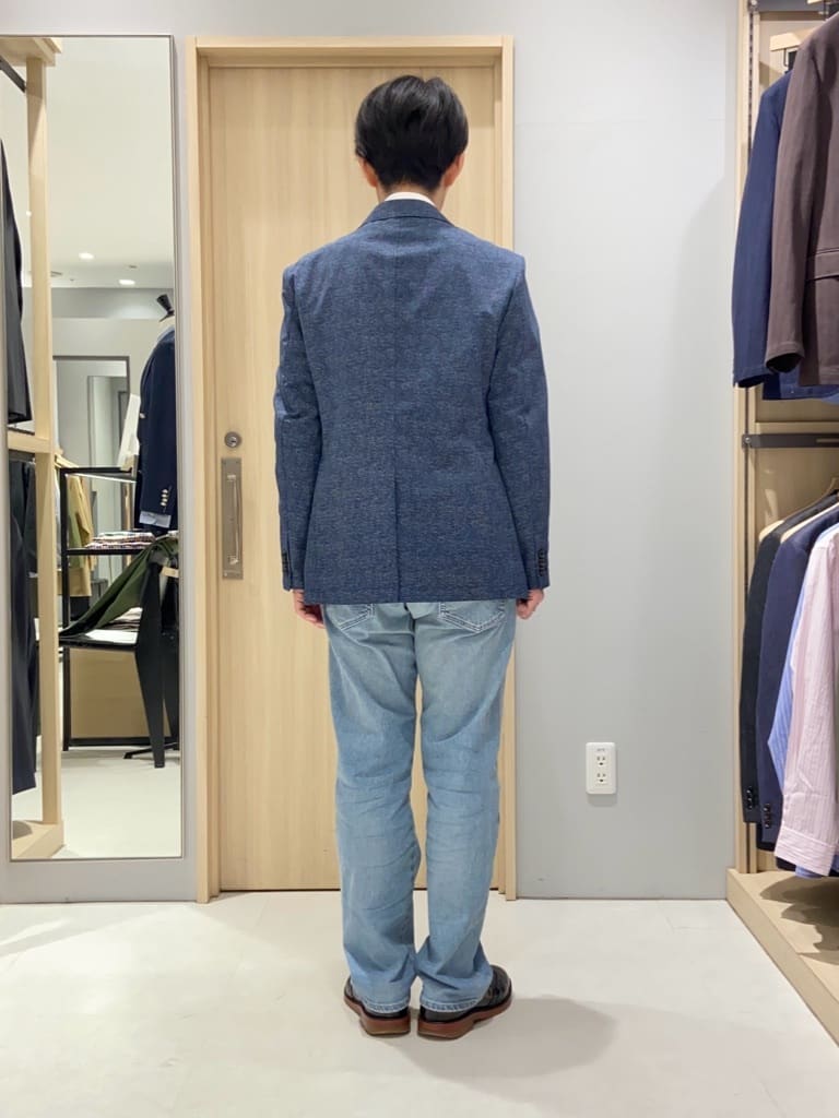 わいずみさんの「TAKEO KIKUCHI｜【抗菌防臭】COOL DOTS（R）ドビープリント ジャケット」を使ったコーディネート