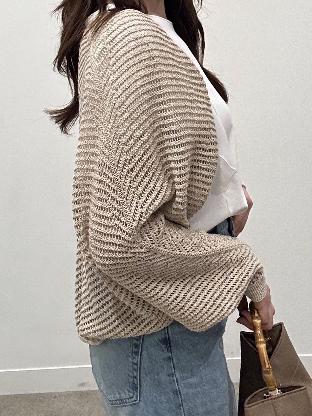 hayaseさんの「COUP DE CHANCE｜【環境に配慮したデニム】細身デニムパンツ」を使ったコーディネート
