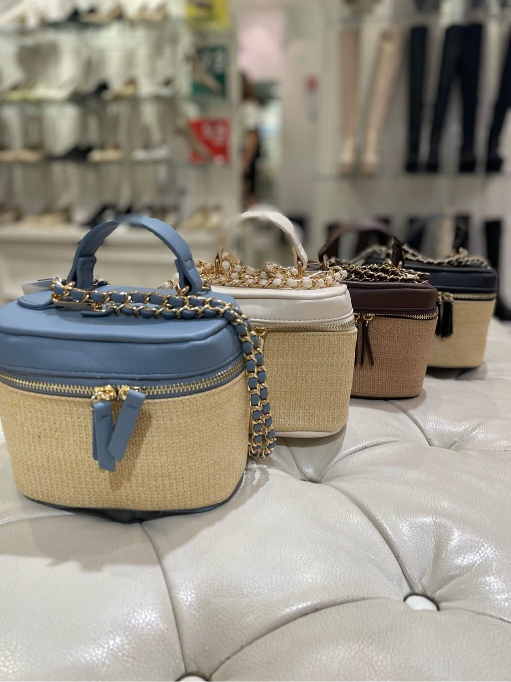 re__さんの「ESPERANZA｜PPバニティミニショルダー」を使ったコーディネート