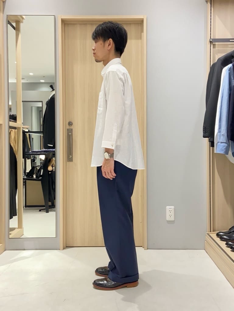 わいずみさんの「TAKEO KIKUCHI｜【抗菌防臭】COOL DOTS（R）ドビープリント ジャケット」を使ったコーディネート