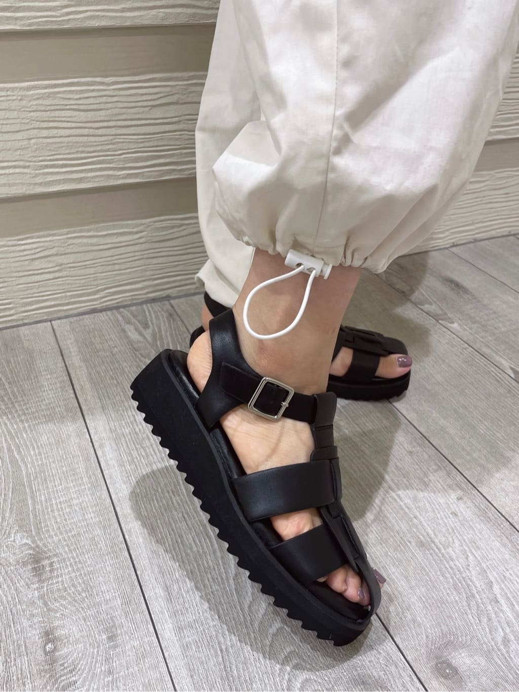 re__さんの「ESPERANZA｜横型ワンハンドル手提げ」を使ったコーディネート