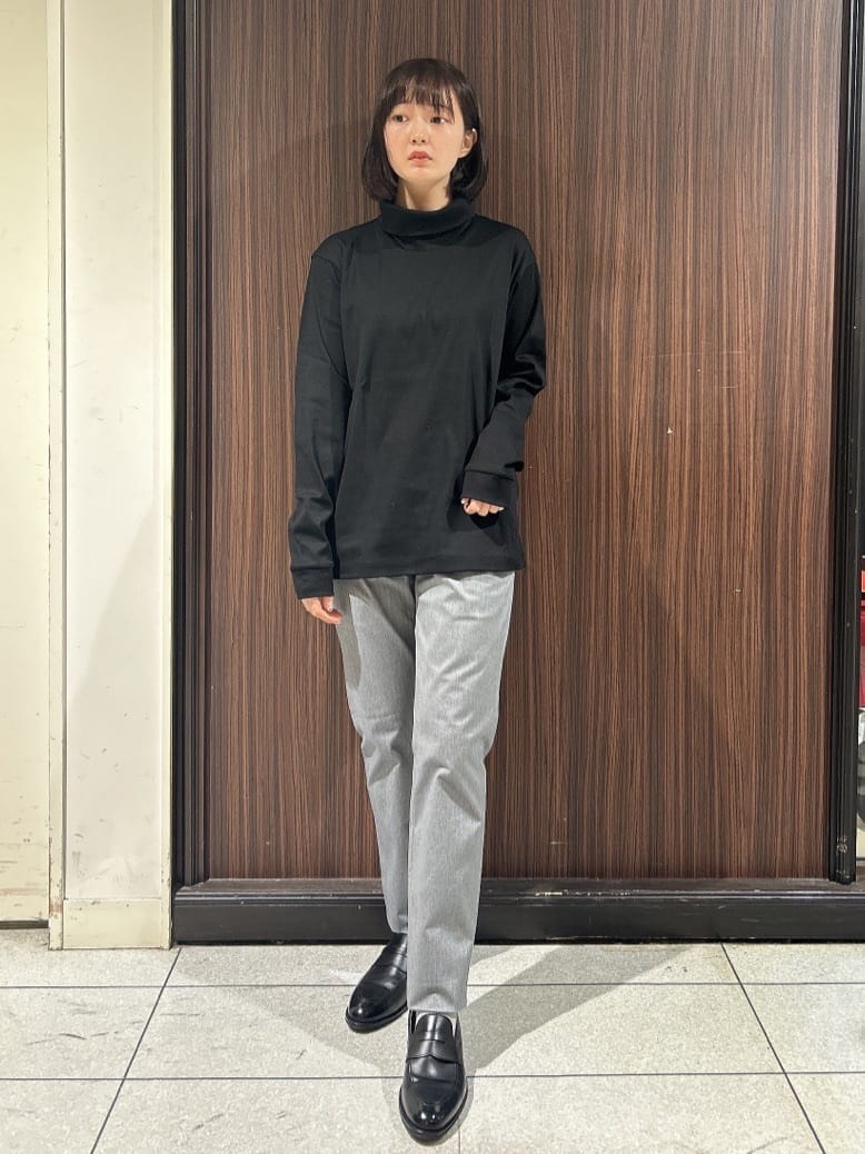 さやさんの「TAKEO KIKUCHI｜【全7サイズ&times;8色展開！】トップマルチヘリンボン パンツ」を使ったコーディネート