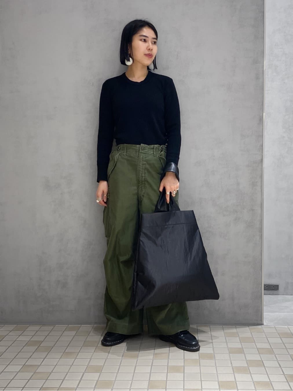 Uさんの「HIROKO HAYASHI｜BEFANA(ベファーナ)薄型二つ折り財布」を使ったコーディネート