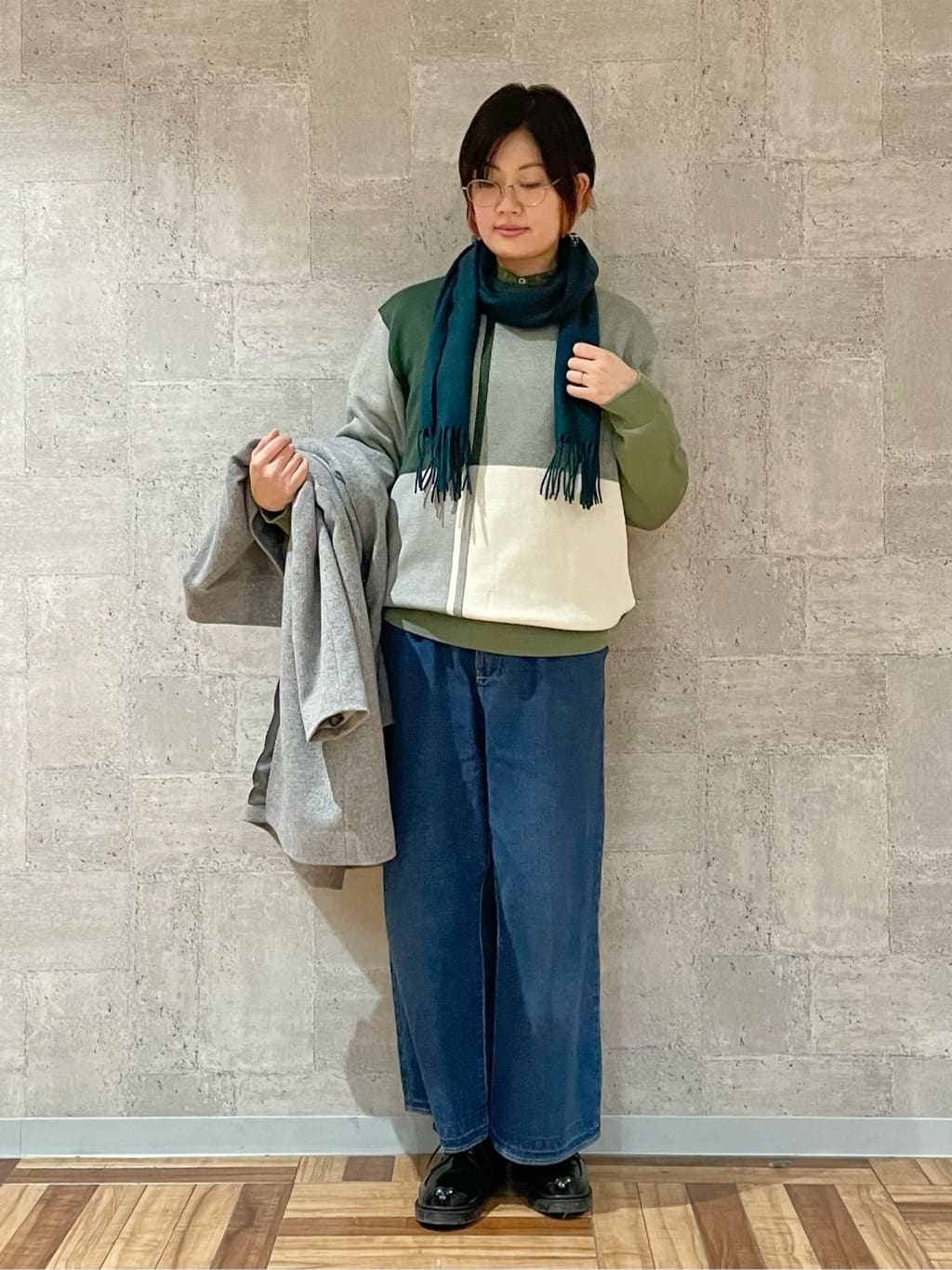 Kudou Cさんの「TAKEO KIKUCHI｜【ウールカシミヤブレンド】ビーバー調 スタンドカラー コート」を使ったコーディネート