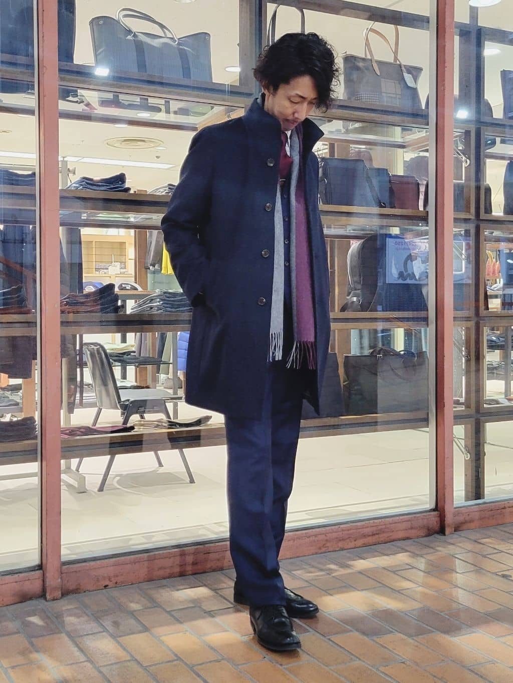 piroyaさんの「TAKEO KIKUCHI｜【ウールカシミヤブレンド】ビーバー調 スタンドカラー コート」を使ったコーディネート