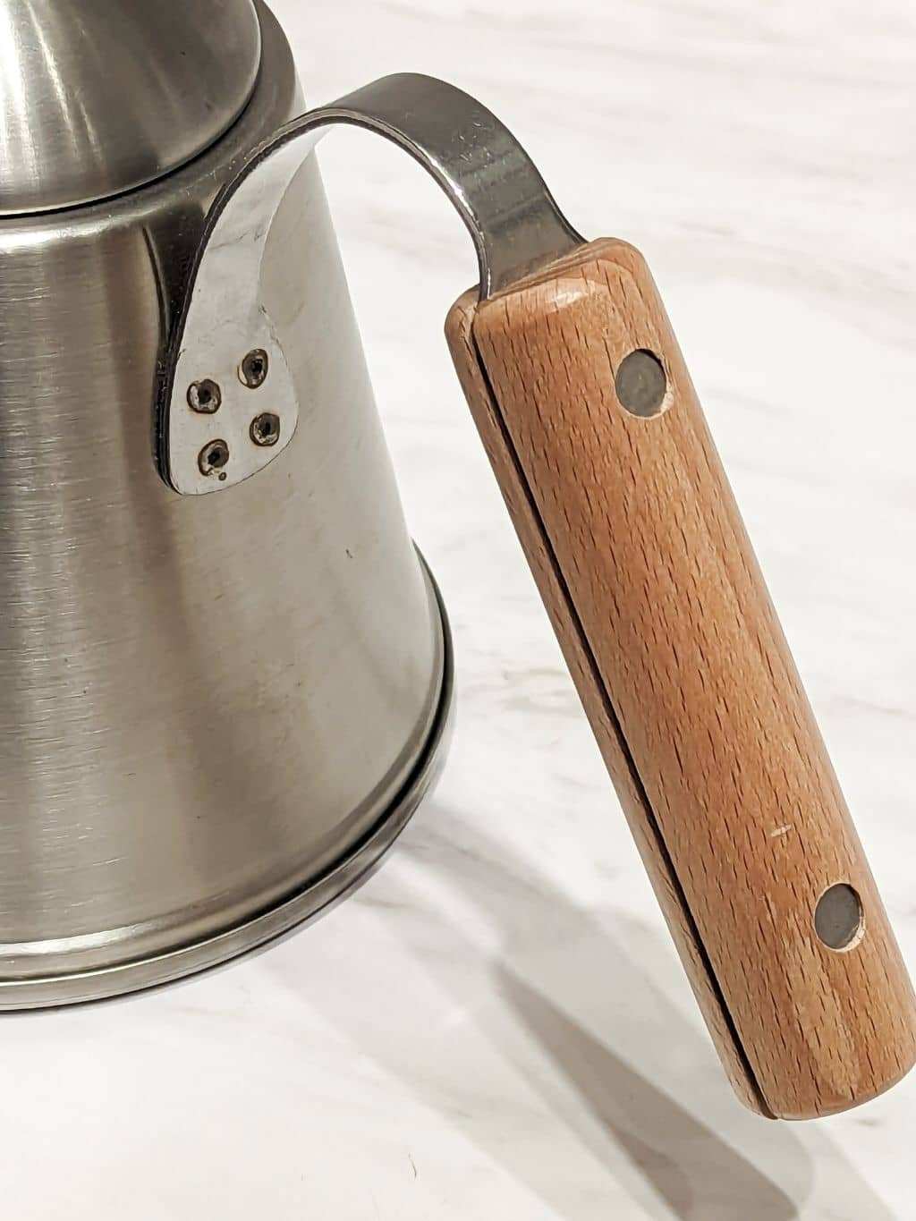 シモさんの「212 KITCHEN STORE｜珈琲考具　ドリップポット ITTEKI 木ハンドル ＜KOGU＞」を使ったコーディネート