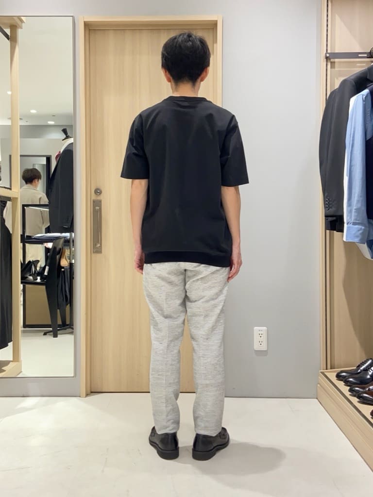 わいずみさんの「TAKEO KIKUCHI｜【抗菌防臭／5サイズ展開】ハイゲージポンチ Tシャツ」を使ったコーディネート