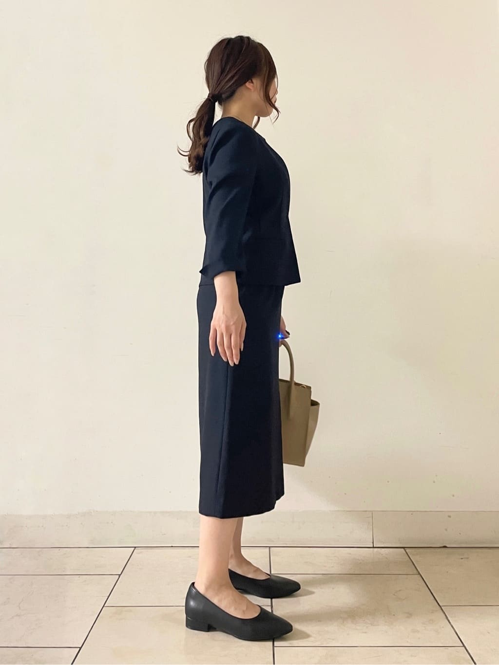 kahoさんの「INDIVI｜【セレモニーにおすすめ！】パール調トップネックレス」を使ったコーディネート