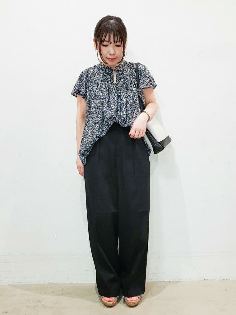 TSUCHIYAさんの「SHOO･LA･RUE｜」を使ったコーディネート