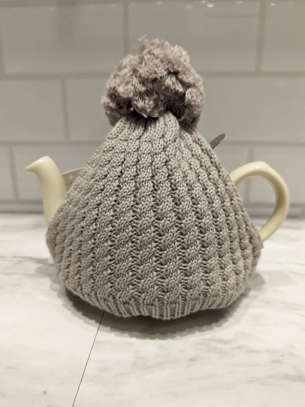 シモさんの「212 KITCHEN STORE｜ファームハウス ティーポット アイボリー ２カップ＜London Pottery ロンドンポタリー＞」を使ったコーディネート