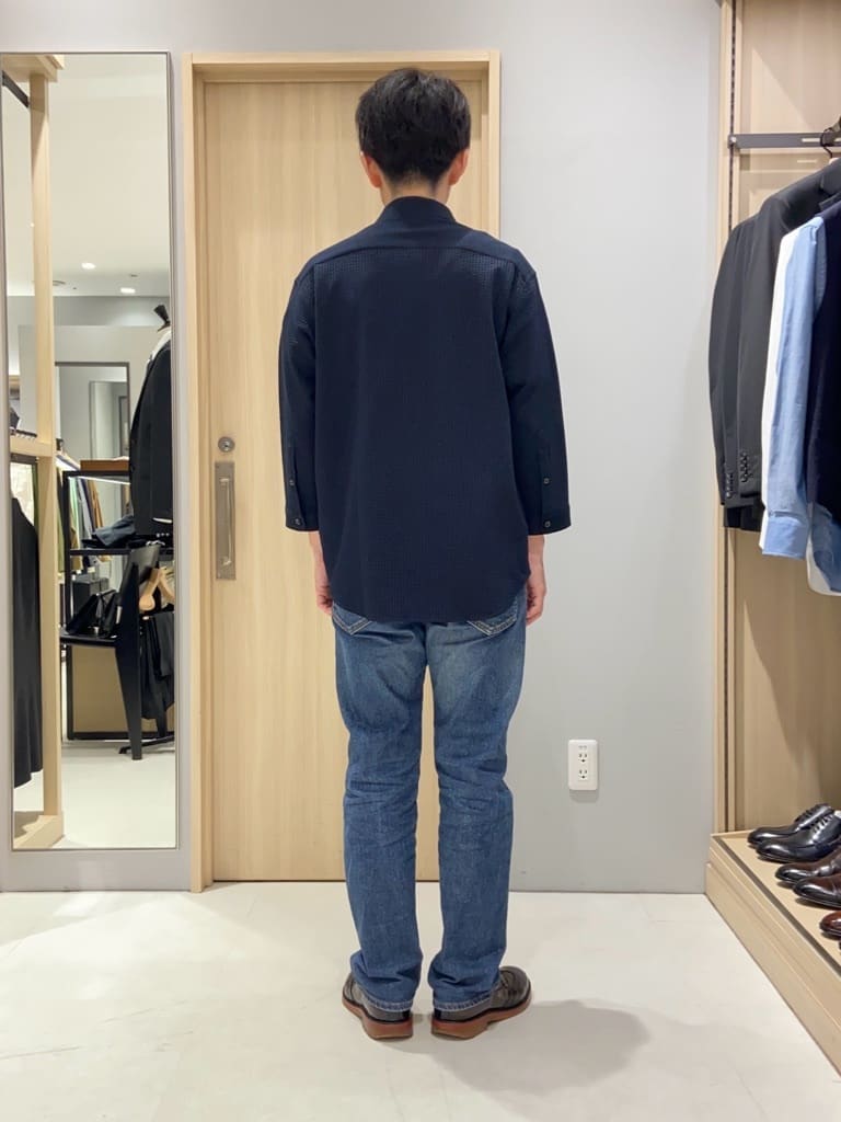 わいずみさんの「TAKEO KIKUCHI｜【尾州織】リネンブレンド メッシュ ジャケット」を使ったコーディネート