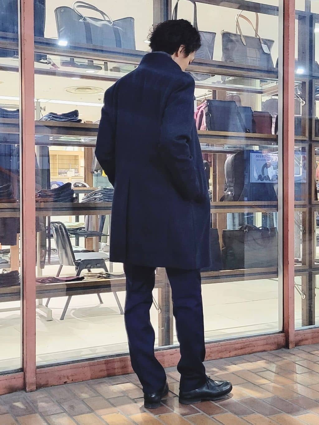 piroyaさんの「TAKEO KIKUCHI｜【ウールカシミヤブレンド】ビーバー調 スタンドカラー コート」を使ったコーディネート