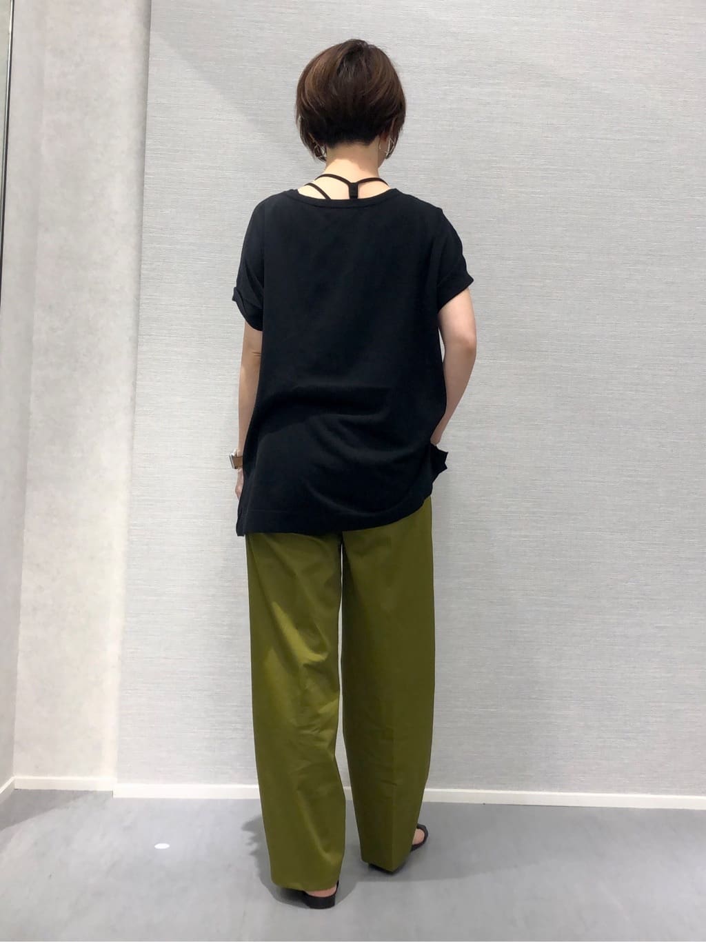 Shinakoさんの「UNTITLED｜リーベルラメベア天竺タンクトップ」を使ったコーディネート