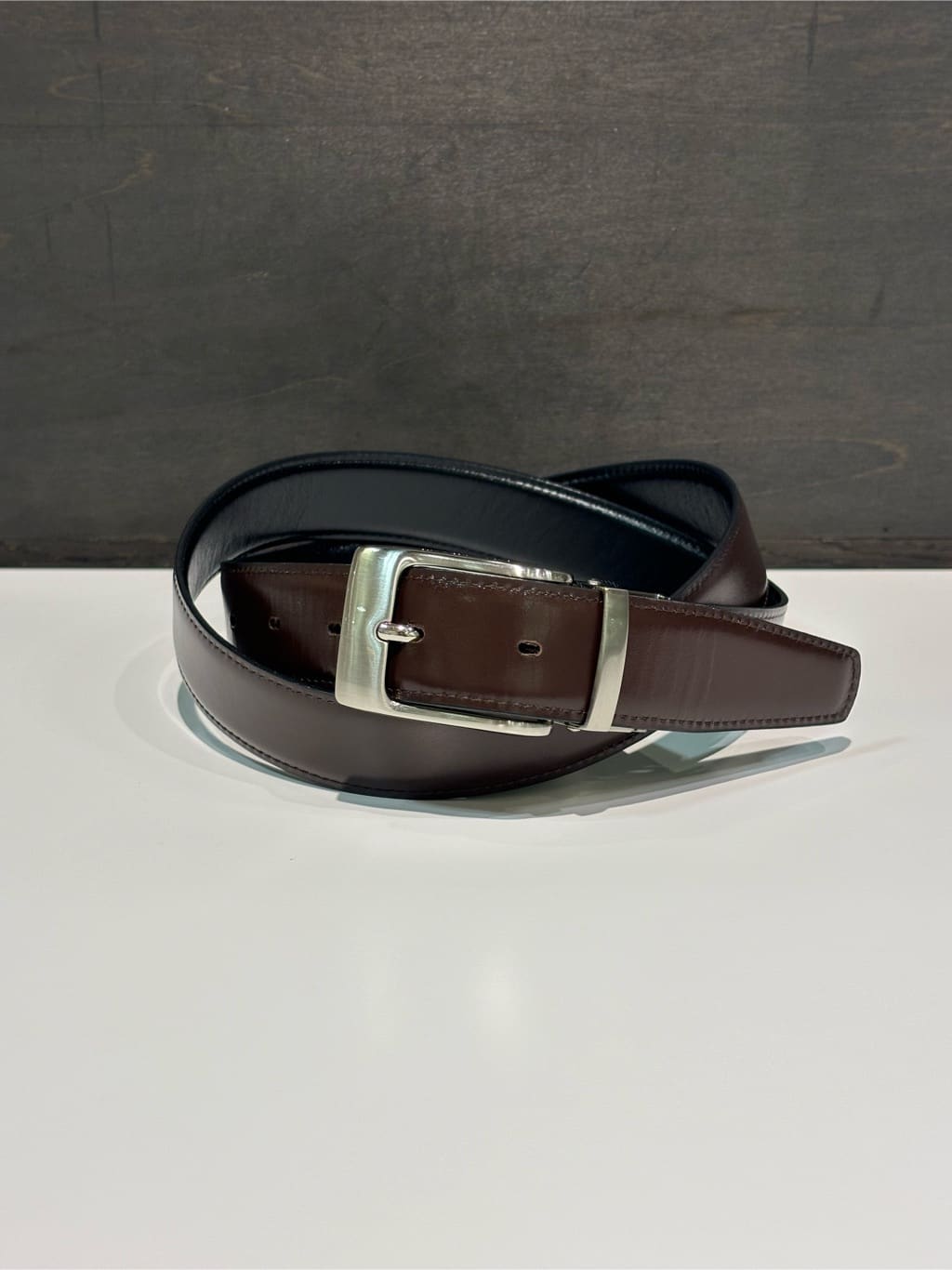 ヒナさんの「TAKEO KIKUCHI｜【リバーシブル/Made in JAPAN】レザー ドレスベルト」を使ったコーディネート