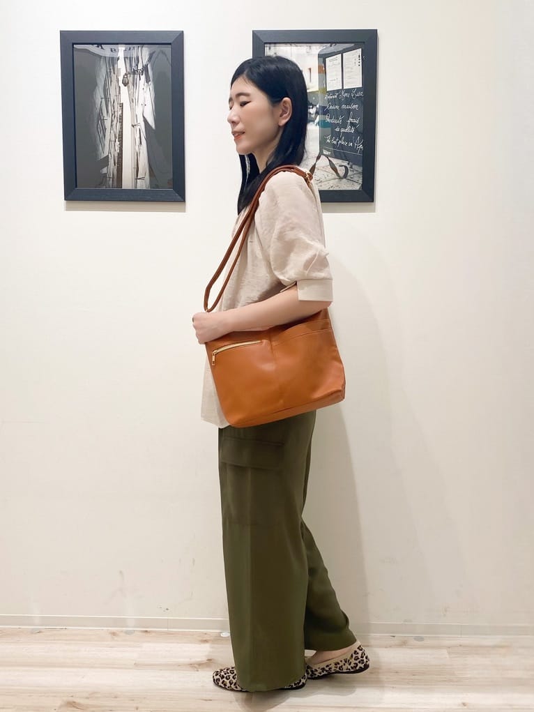 みぞさんさんの「SHOO･LA･RUE｜」を使ったコーディネート
