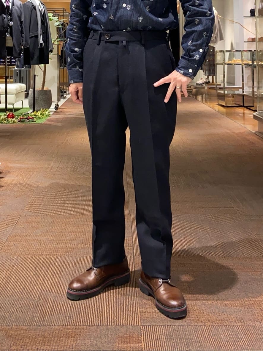 わいずみさんの「TAKEO KIKUCHI｜40ct&525 厚底プレーントゥシューズ」を使ったコーディネート