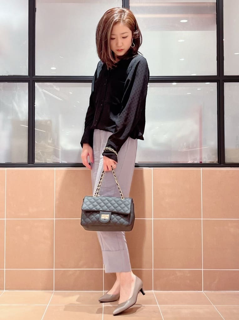 kaoriさんの「ESPERANZA｜12時間パンプスEveryDayPlane[5.5cmヒール]」を使ったコーディネート