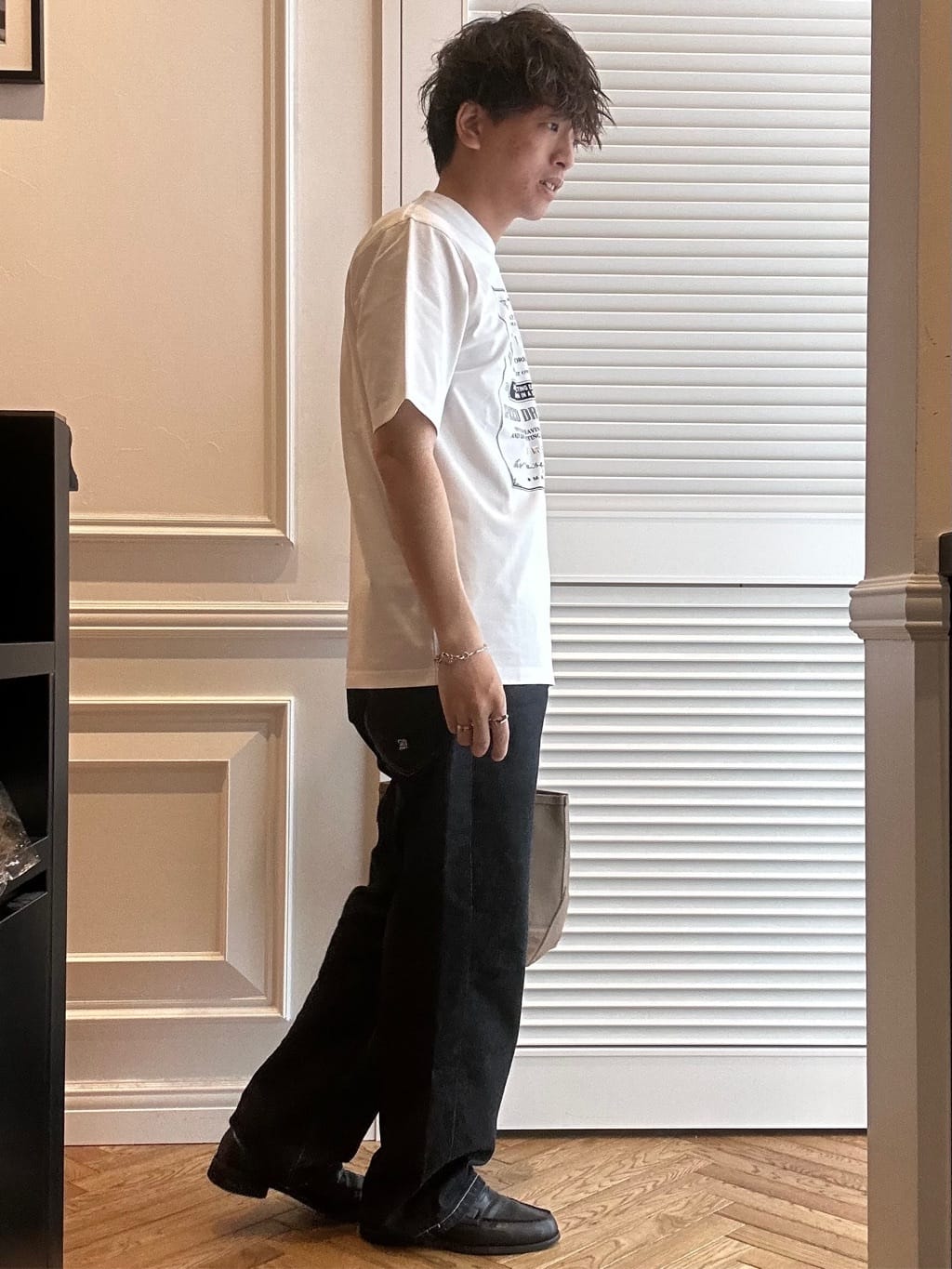 須田　慎二郎さんの「DRESSTERIOR｜【撥水加工/Safari5月号掲載】ローファー」を使ったコーディネート