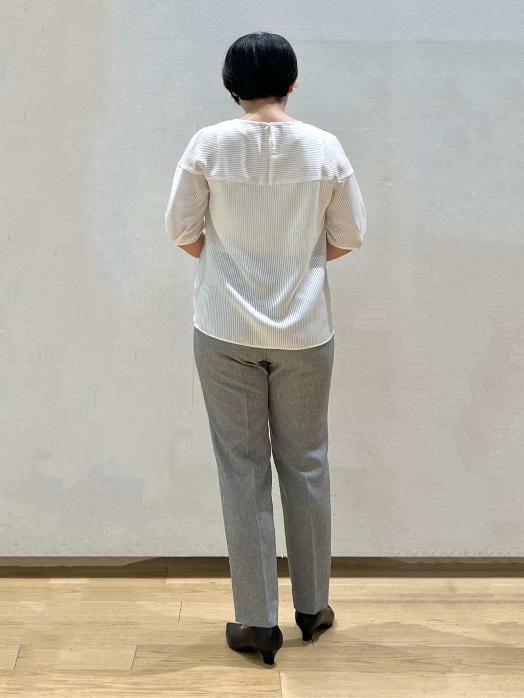 shimaさんの「INDIVI｜【洗える/通勤/UVケア/日本製】ストレッチテーラードジャケット」を使ったコーディネート
