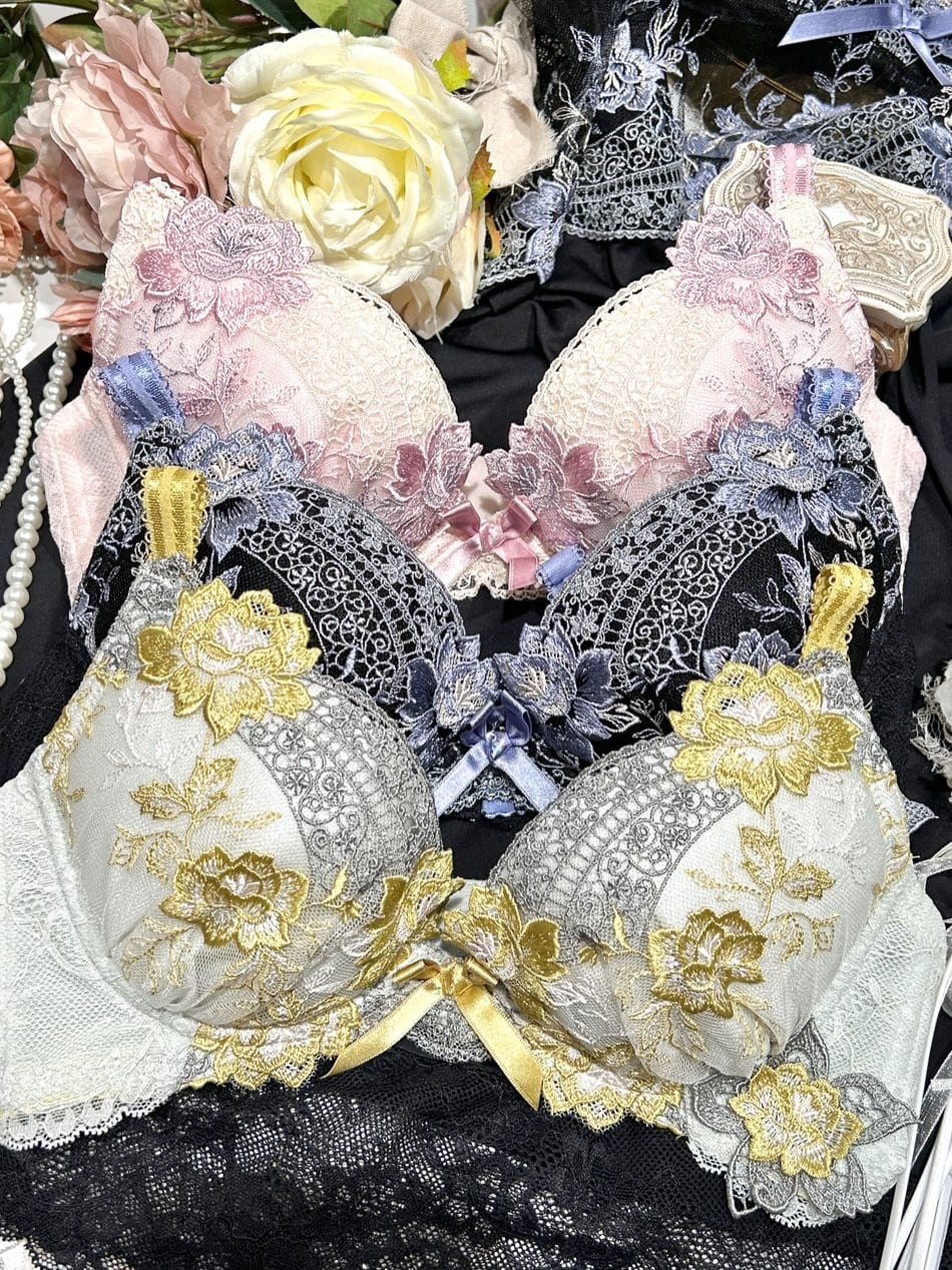 ichiさんの「Risa Magli｜◆フルーリ レースショーツ」を使ったコーディネート