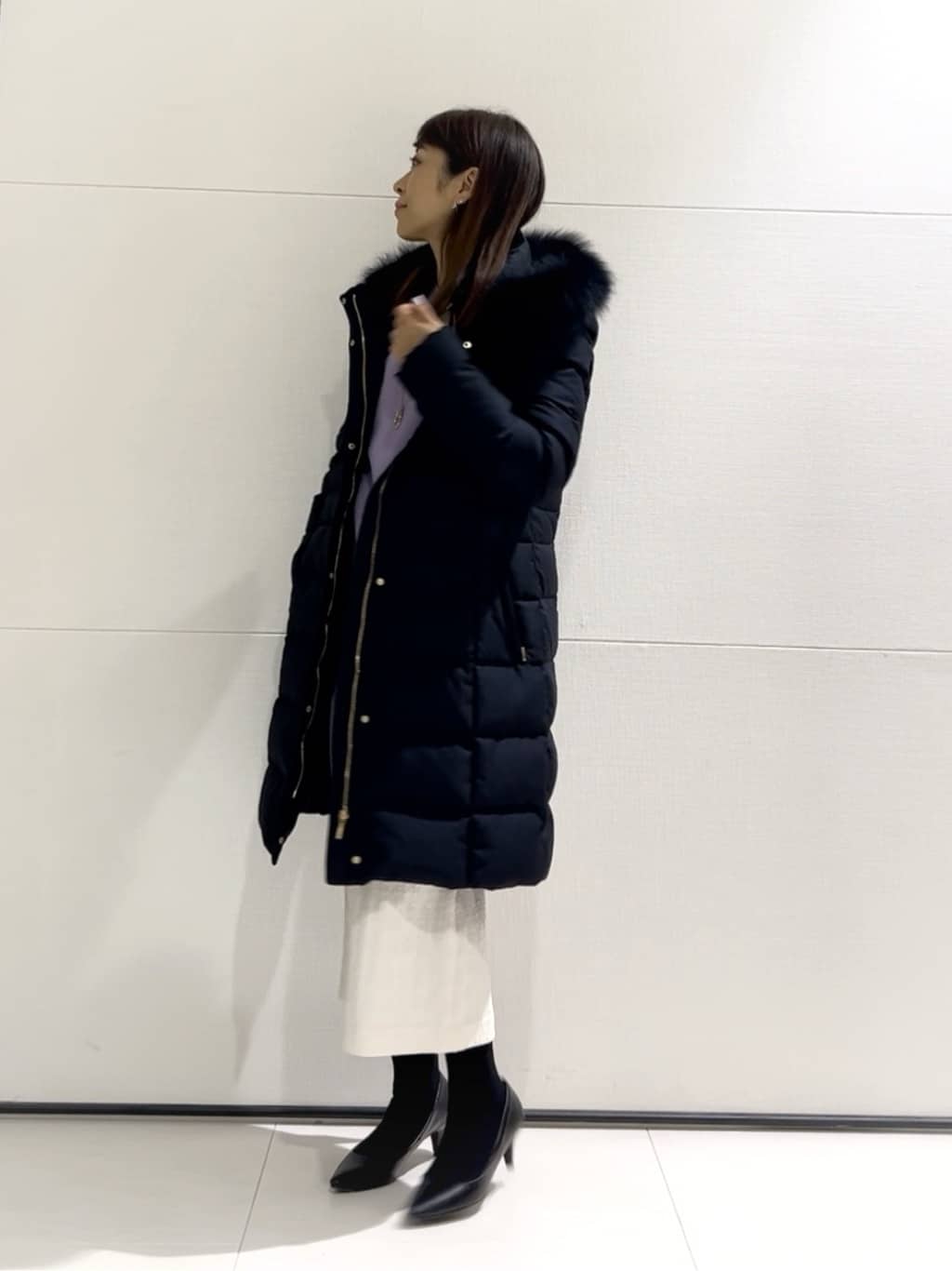 𝑹𝑶𝑴𝑰さんの「INDIVI｜」を使ったコーディネート