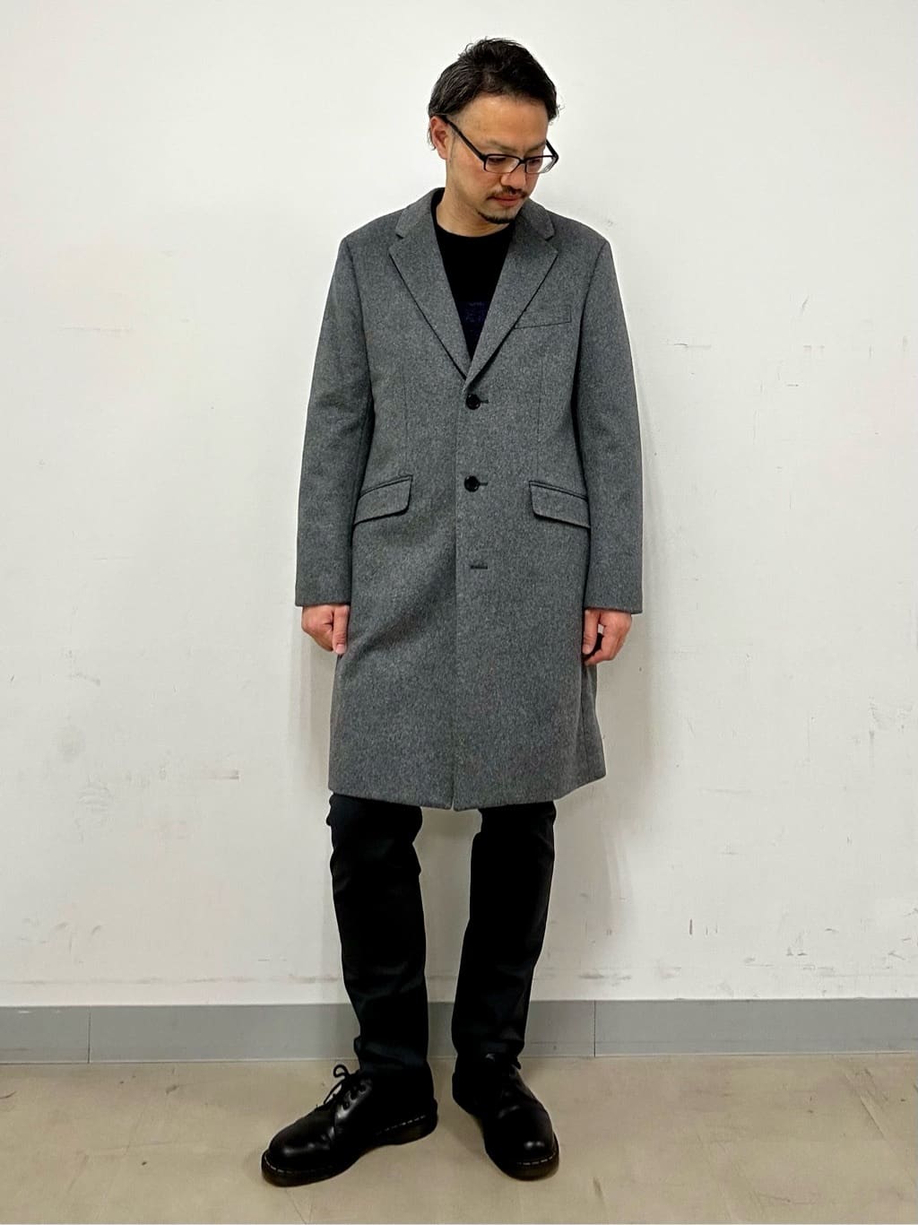 coheyさんの「TAKEO KIKUCHI｜【全7サイズ&times;8色展開！】トップマルチヘリンボン パンツ」を使ったコーディネート