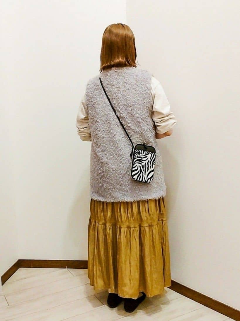 みぃーこさんの「SHOO･LA･RUE｜」を使ったコーディネート