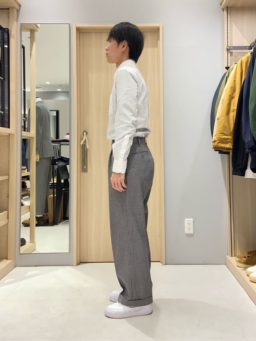 わいずみさんの「TAKEO KIKUCHI｜【Made in JAPAN】ブロード レギュラーカラー ドレスシャツ」を使ったコーディネート