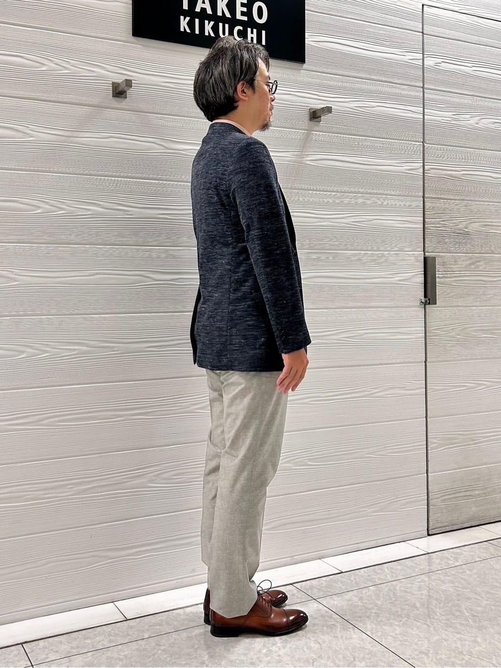 すーさんの「TAKEO KIKUCHI｜【尾州織】リネンブレンド メッシュ ジャケット」を使ったコーディネート