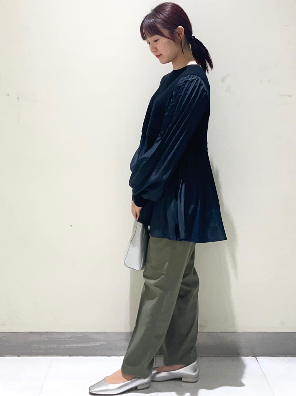 きみさんの「OPAQUE.CLIP｜ストレッチベイカーパンツ／オーガニックコットン混【洗濯機洗い可／ストレッチ】」を使ったコーディネート