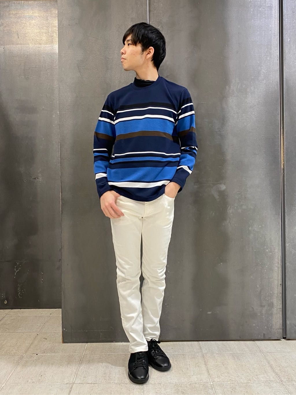shoumaさんの「TAKEO KIKUCHI｜【Sサイズ～】ストレッチ デニム パンツ」を使ったコーディネート