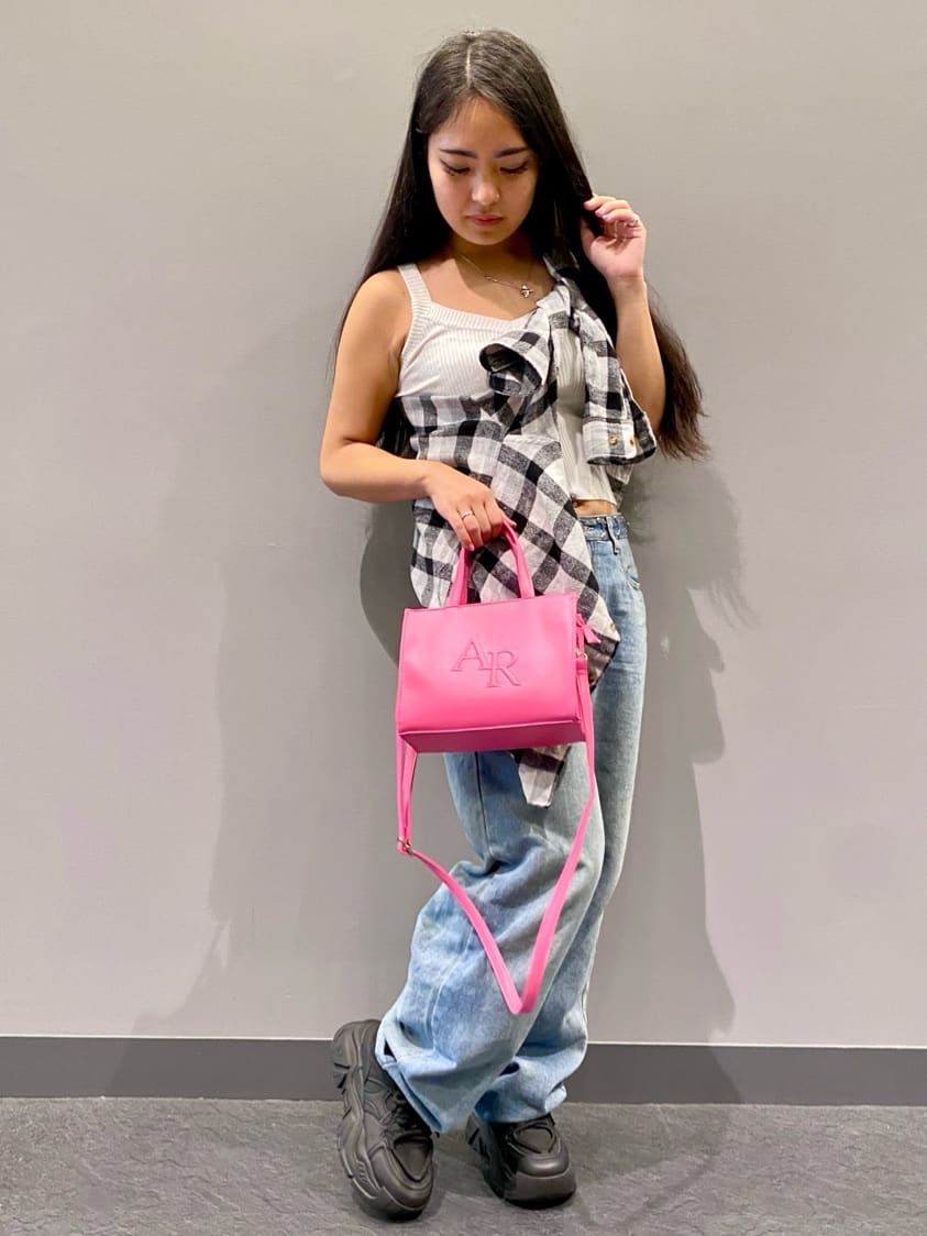 のはらっちょさんの「ESPERANZA｜厚底ダットスニーカー」を使ったコーディネート