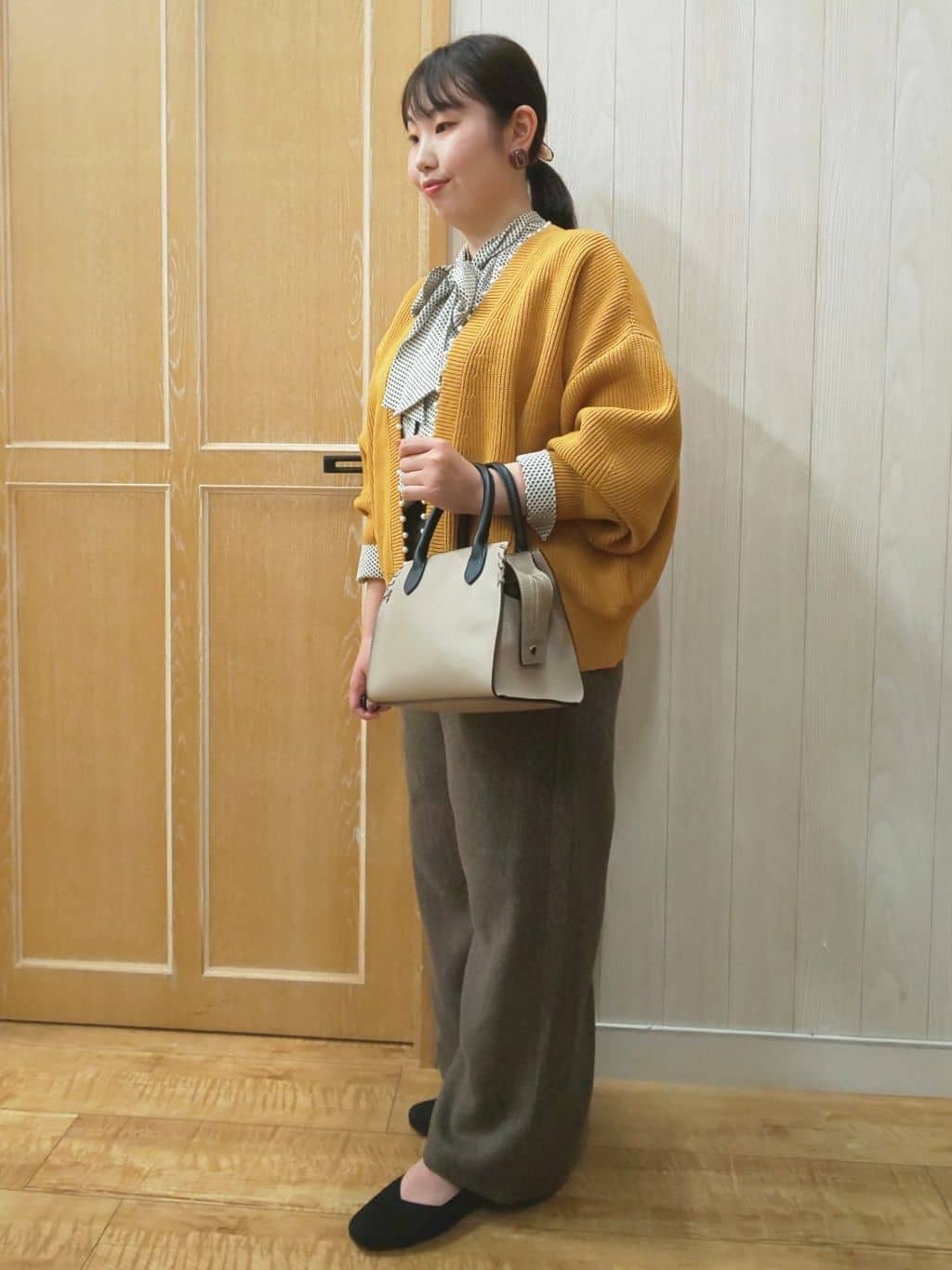 こっとんさんの「SHOO･LA･RUE｜」を使ったコーディネート