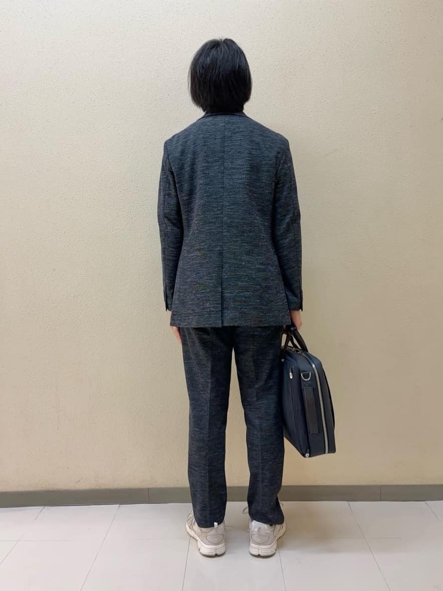 及川さんの「TAKEO KIKUCHI｜【尾州織】リネンブレンド メッシュ ジャケット」を使ったコーディネート