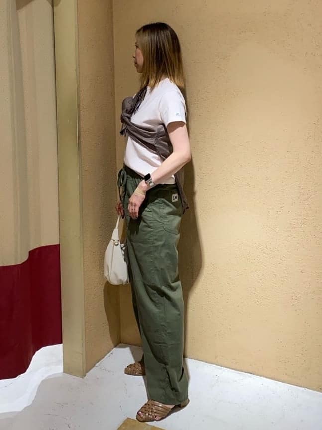 さち。さんの「grove｜＜Lee&times;grove（別注色あり）＞ PAINTER PANTS」を使ったコーディネート