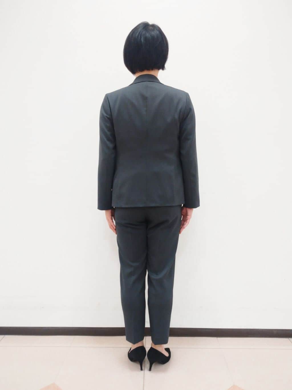 ねぎさんの「UNTITLED｜【軽くて快適！】ウール混 ストレッチテーラードジャケット」を使ったコーディネート
