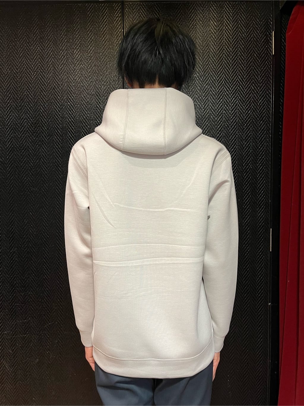  matsuさんの「TAKEO KIKUCHI｜【Sサイズ～】エアダン プルオーバー パーカ」を使ったコーディネート