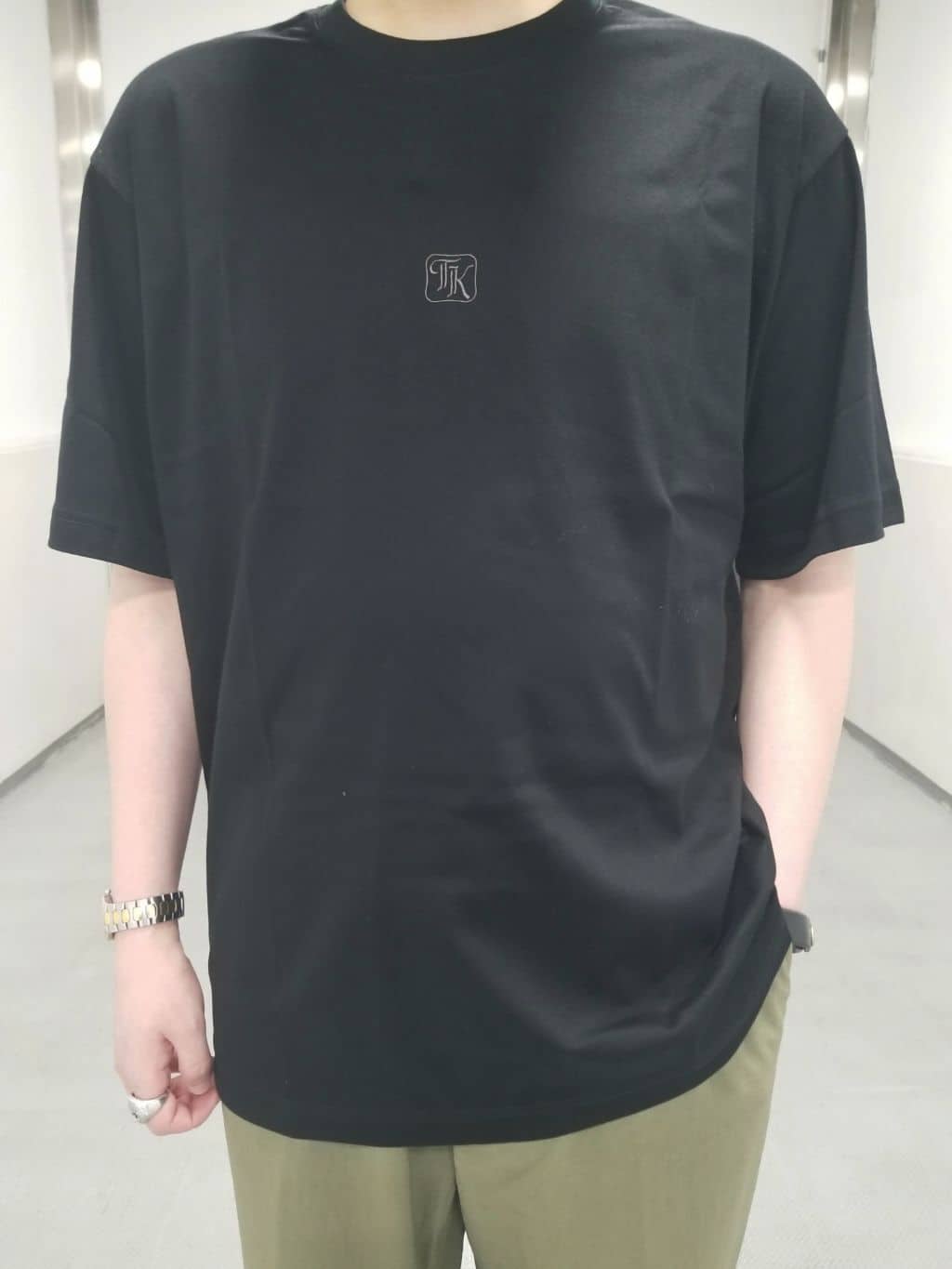 ヨーダさんの「TAKEO KIKUCHI｜【刺繍ロゴT】スムース ワンポイント Tシャツ」を使ったコーディネート