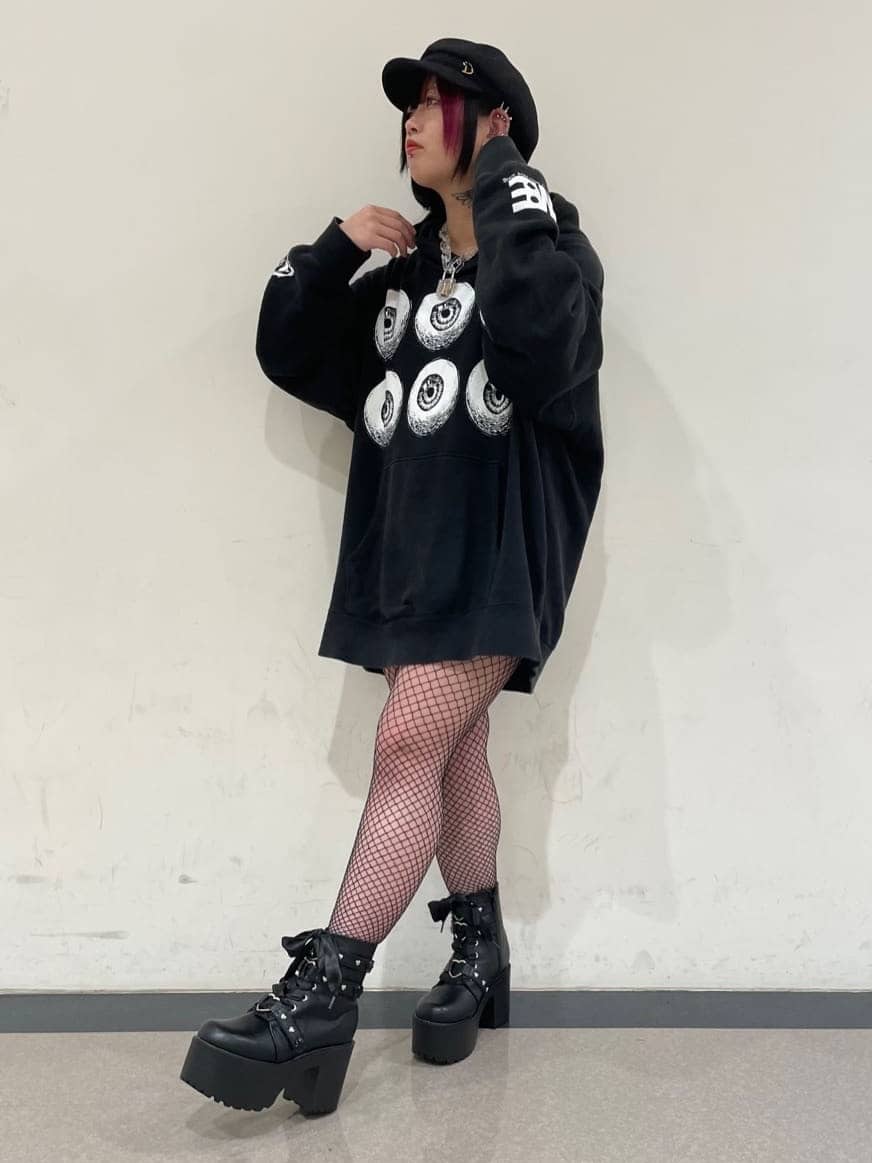 なぁてんさんの「ESPERANZA｜イニシャルハット キャスケット Dバックル」を使ったコーディネート