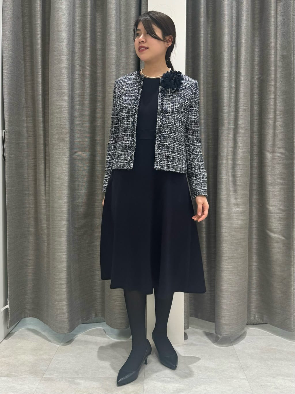 nanaさんの「UNTITLED｜【追加/日本製】ブーケフラワーコサージュ」を使ったコーディネート