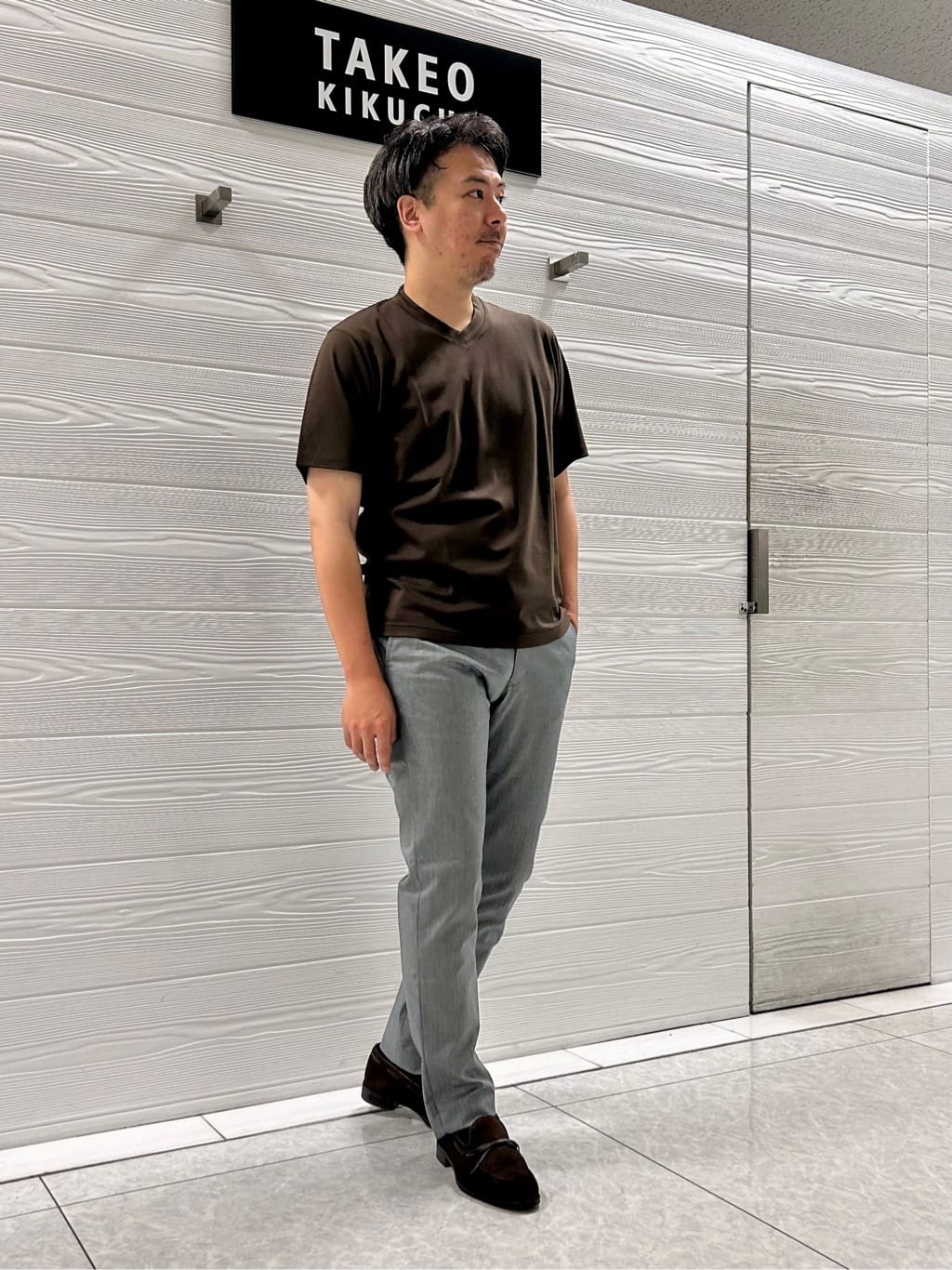 すーさんの「TAKEO KIKUCHI｜【全7サイズ&times;8色展開！】トップマルチヘリンボン パンツ」を使ったコーディネート