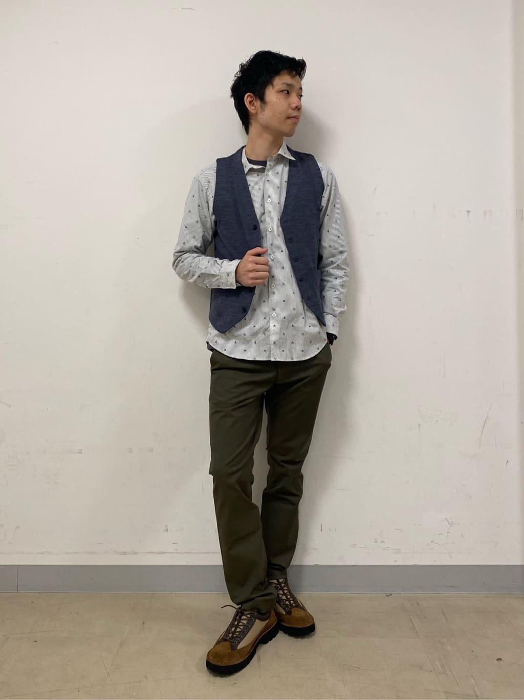 shoumaさんの「TAKEO KIKUCHI｜【全7サイズ&times;8色展開！】トップマルチヘリンボン パンツ」を使ったコーディネート