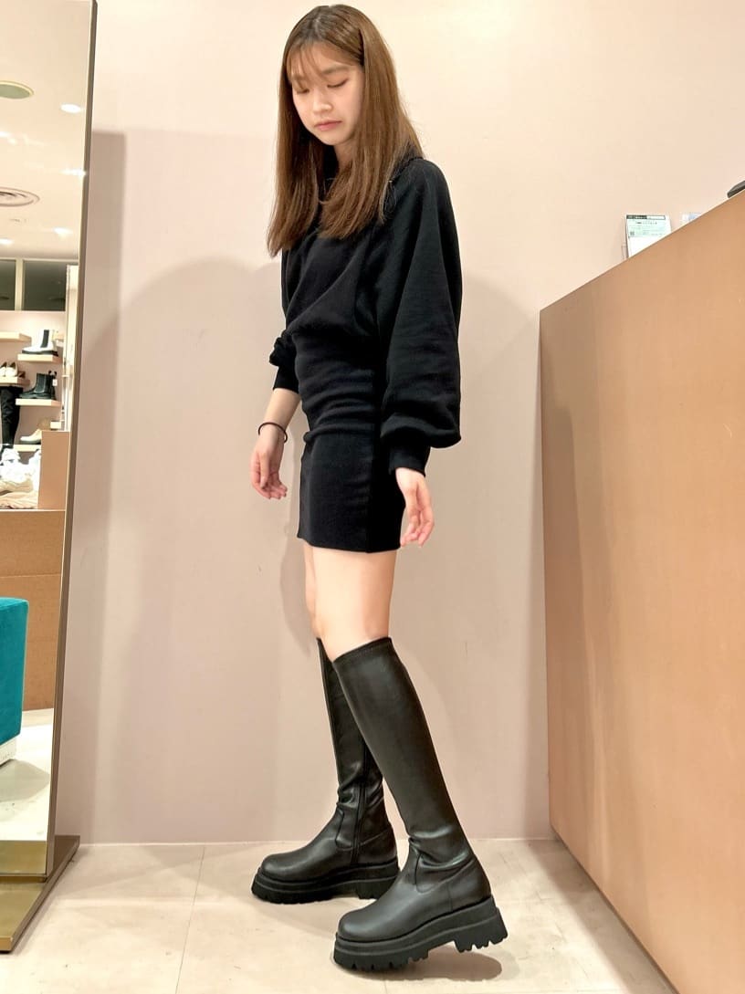 takeさんの「ESPERANZA｜【晴雨兼用】トラックソールロングブーツ」を使ったコーディネート