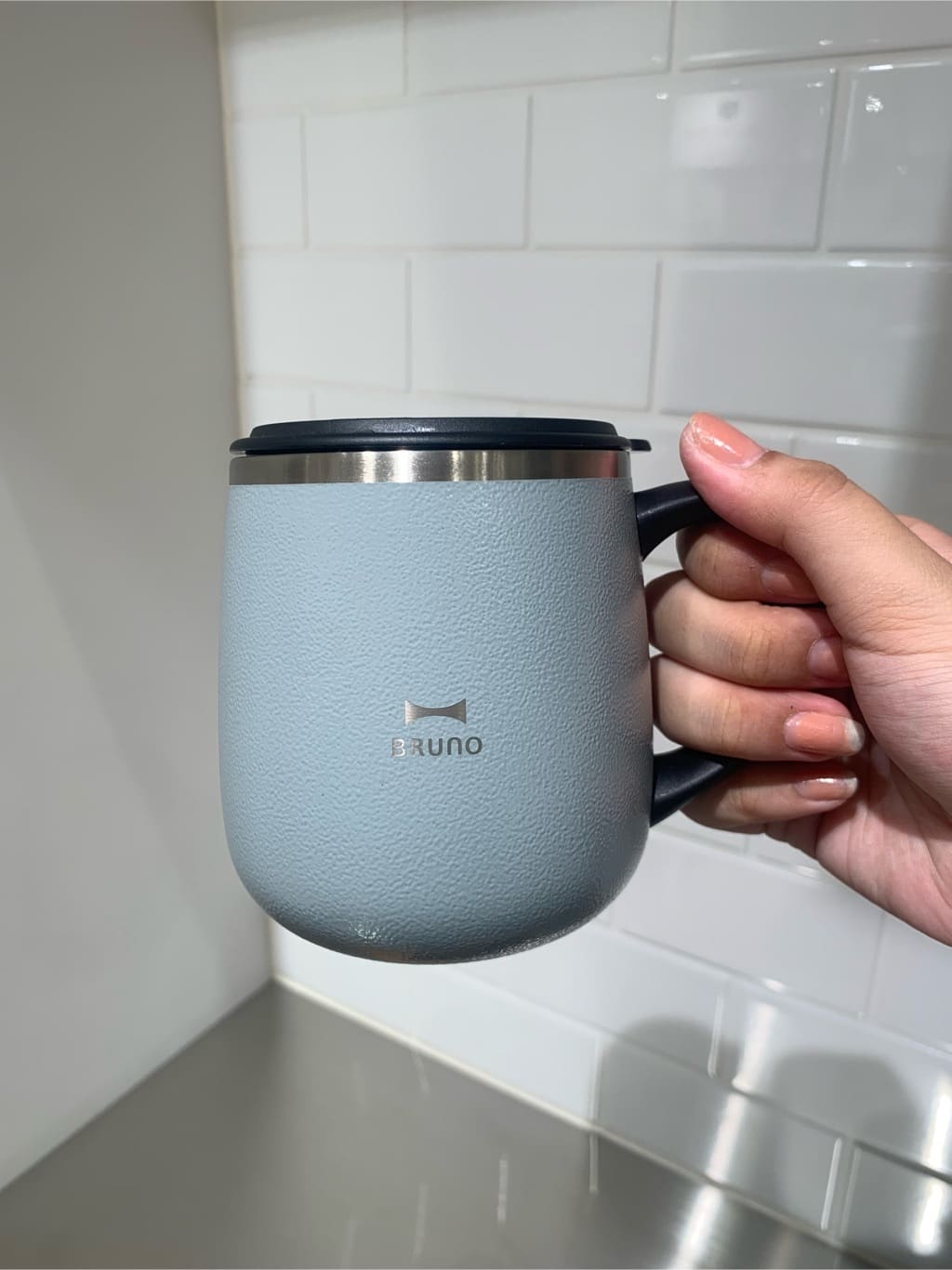 ミヅキさんの「212 KITCHEN STORE｜蓋つきステンレスマグ Short PKBE ＜BRUNO ブルーノ＞」を使ったコーディネート