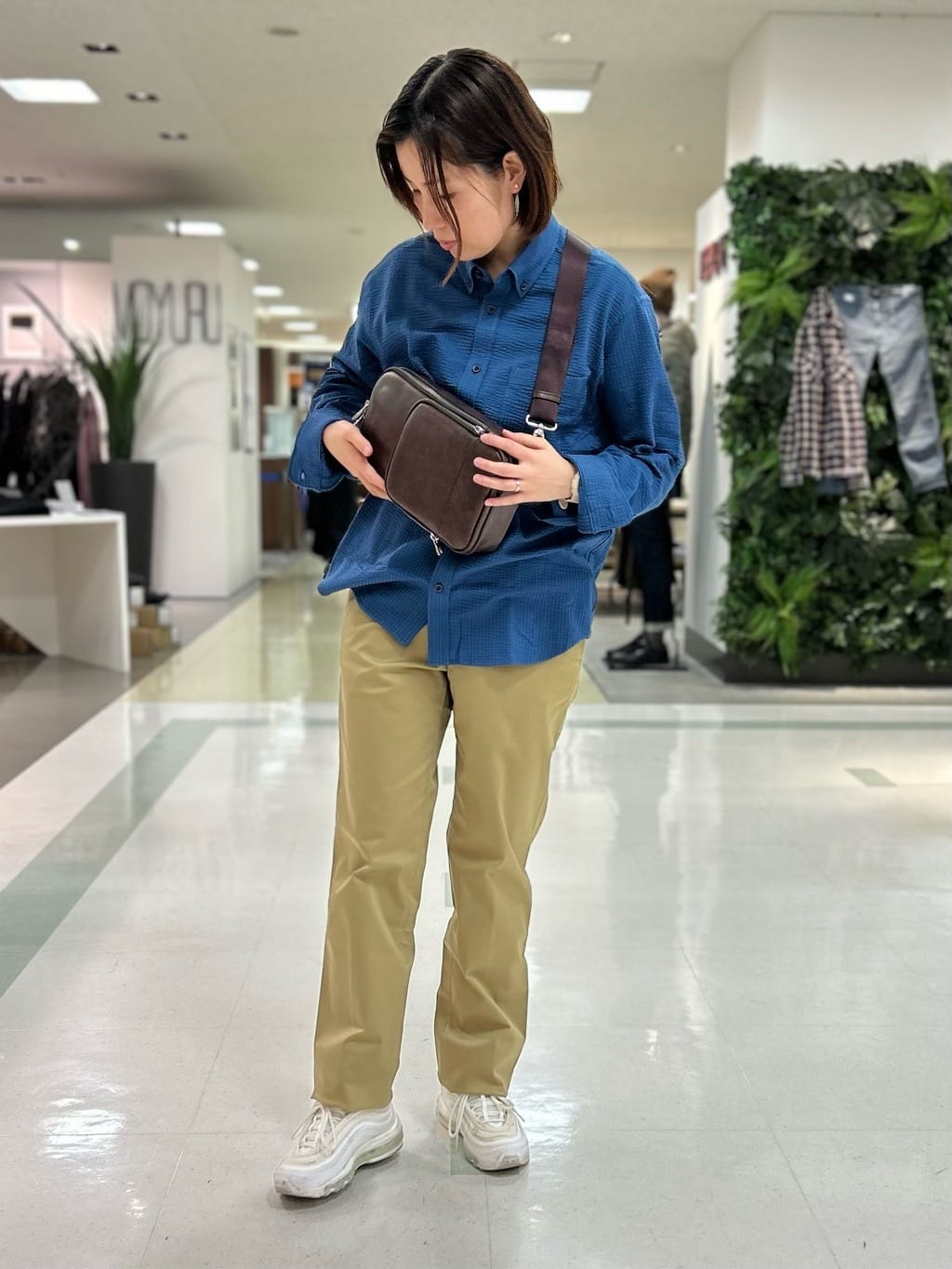 みかさんの「TAKEO KIKUCHI｜【抗菌防臭/シーズンレス】シアサッカー ジャージシャツ」を使ったコーディネート