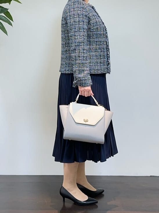 Asamiさんの「UNTITLED｜【追加/日本製】ブーケフラワーコサージュ」を使ったコーディネート