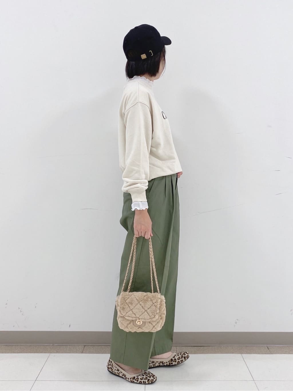 RA★SEさんの「SHOO･LA･RUE｜」を使ったコーディネート