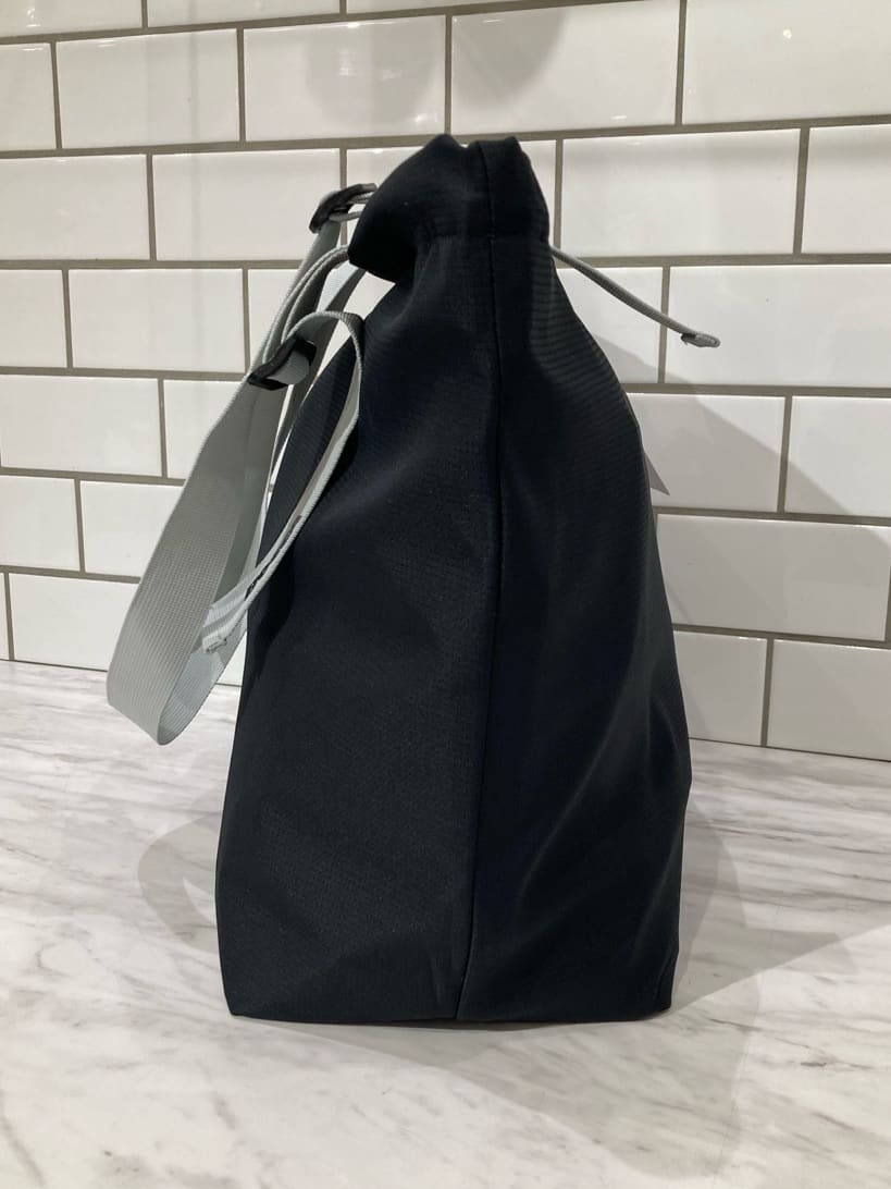htm.さんの「212 KITCHEN STORE｜Daily ウォーターボトル 1L RD＜marna マーナ＞」を使ったコーディネート