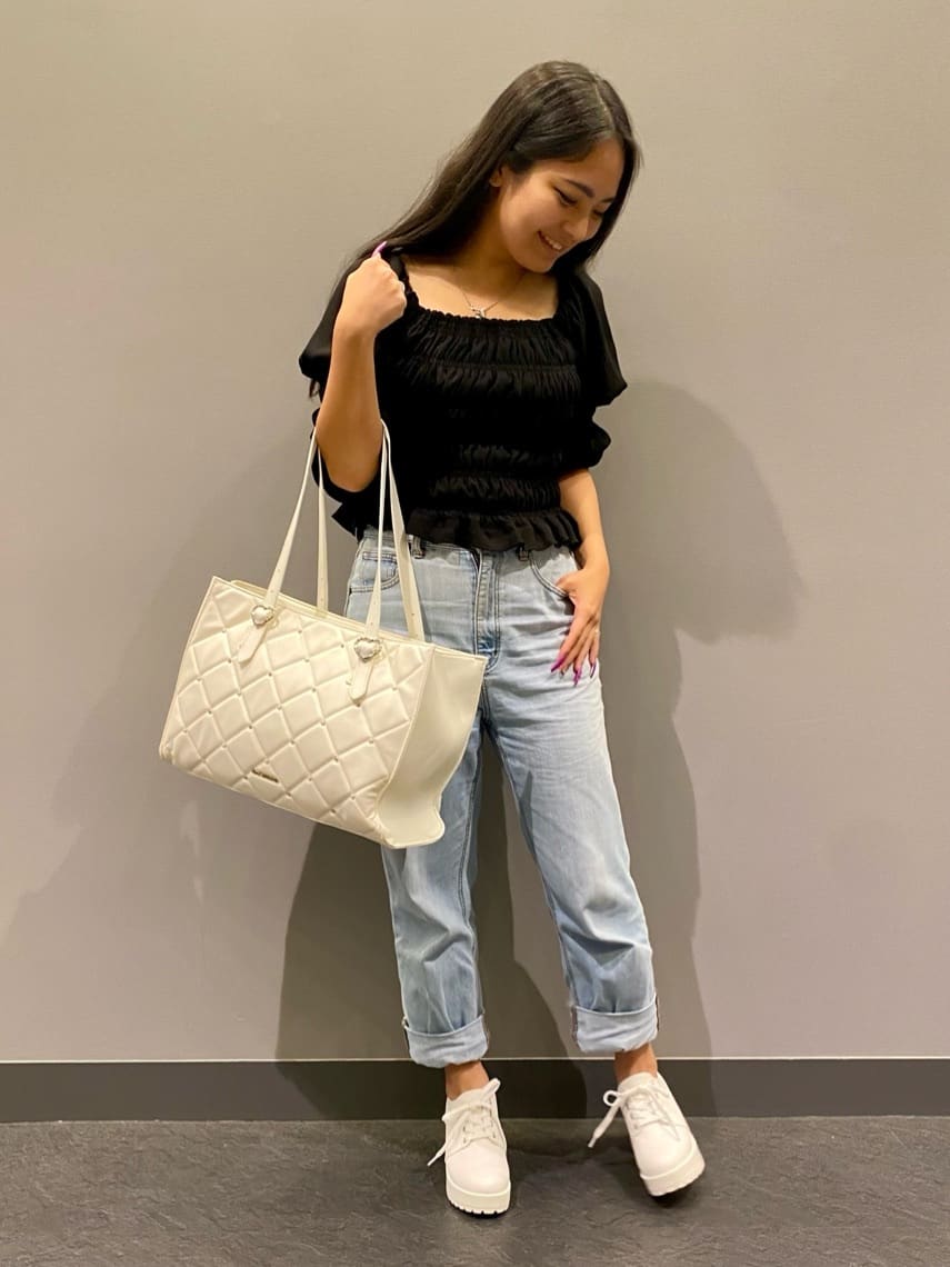 のはらっちょさんの「ESPERANZA｜厚底レースアップパンプス」を使ったコーディネート