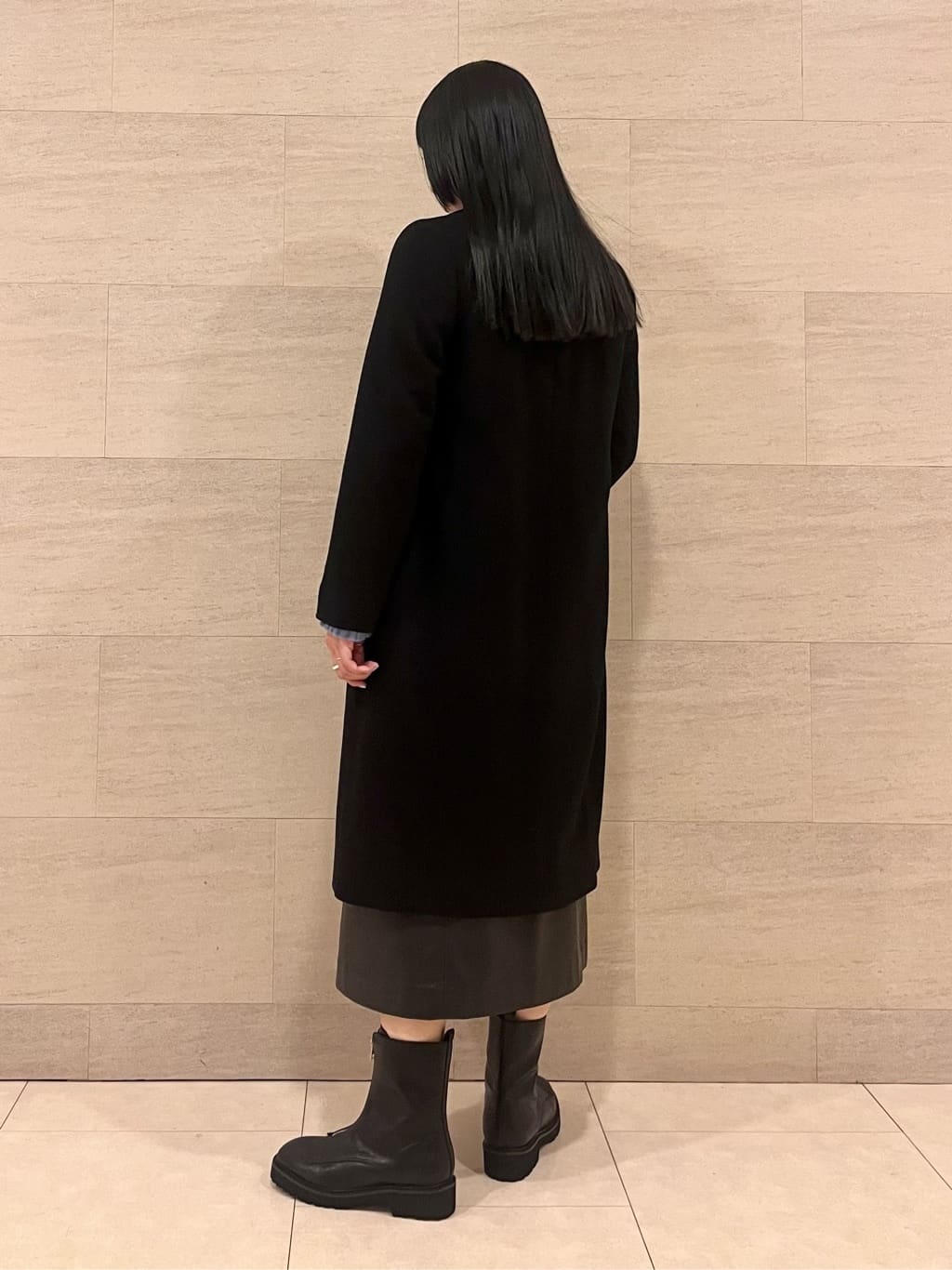 hasuさんの「INDIVI｜【定番人気！/名品コート/日本製】ウール100%チェスターコート」を使ったコーディネート